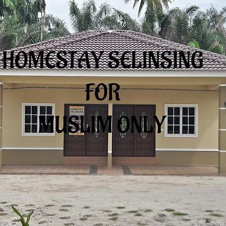 Homestay Selinsing Simpang Ampat Semanggol Esterno foto