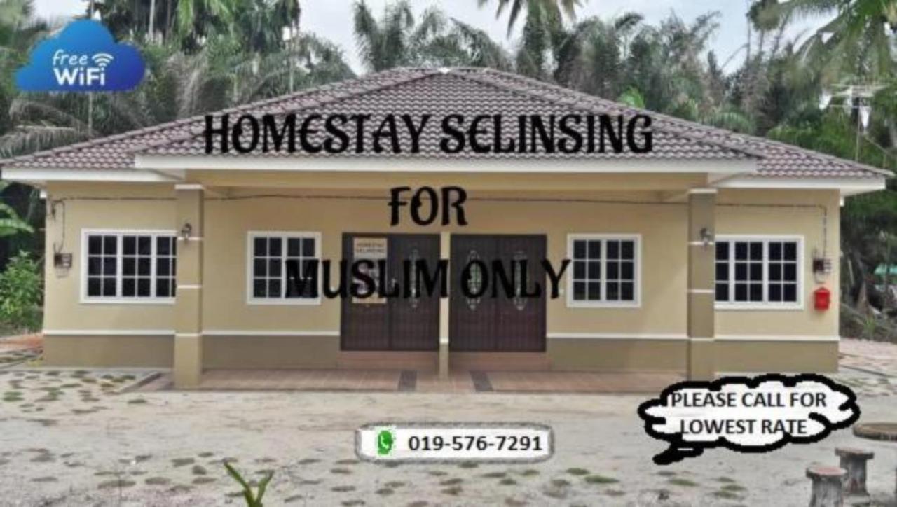 Homestay Selinsing Simpang Ampat Semanggol Esterno foto